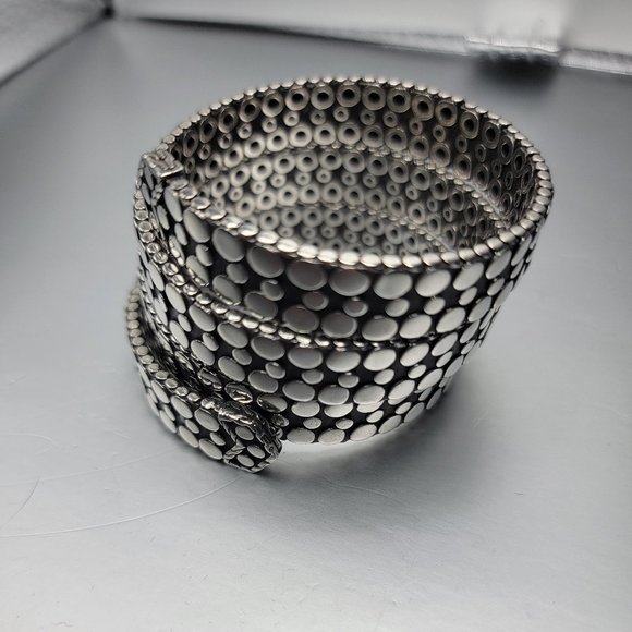 John Hardy Triple Coil Palu Bracelet - Picture 3 of 7